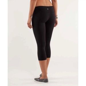 Lululemon Wunder Under Reversible low rise 21 Black Crop Legging
